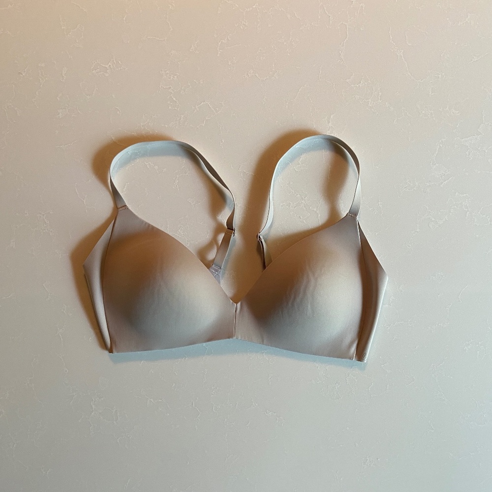 lululemon Take Shape Bra Size 36C
